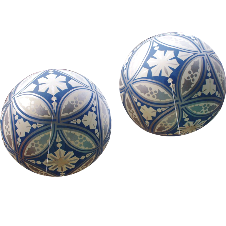 Photo or model of Thanksgiving Day balloon